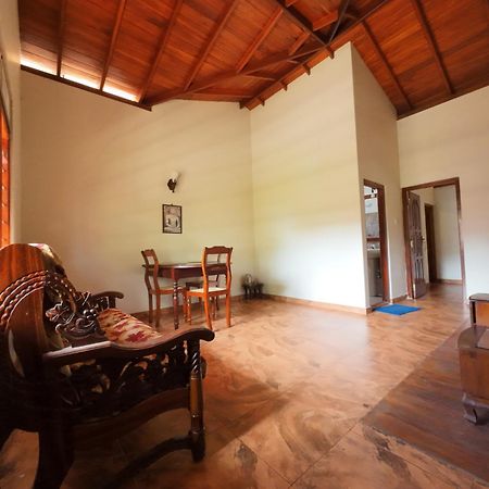 The Citadel Guest House Hikkaduwa Exterior photo